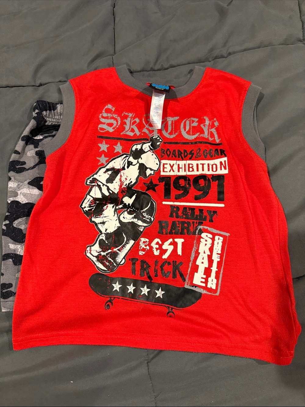 Red Skateboard Graphic Tank Top for Kids